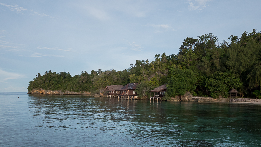 Kadidiri Paradise, Water bungalows