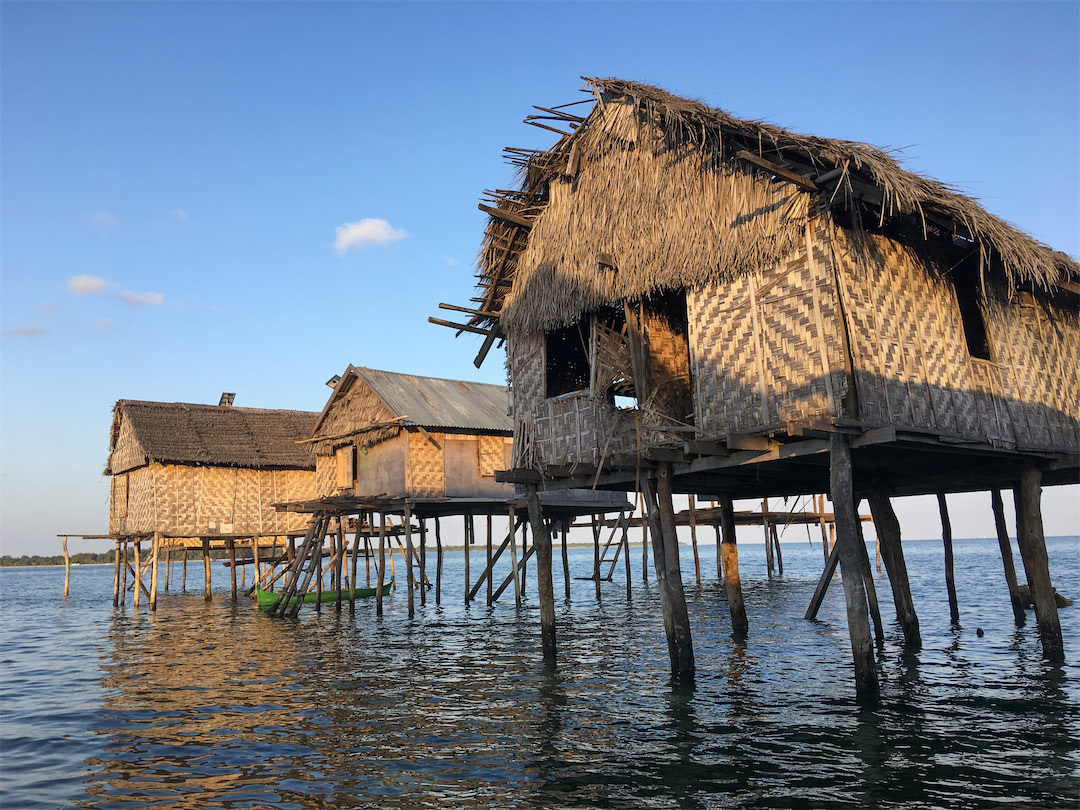 Stilt Bajo houses near Kaledupa